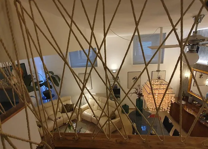 Blaue Lilie Im Herzen Der Altstadt